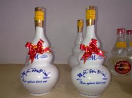 Rượu Mẫu Sơn